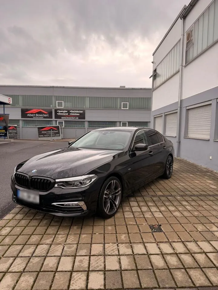 BMW 530I