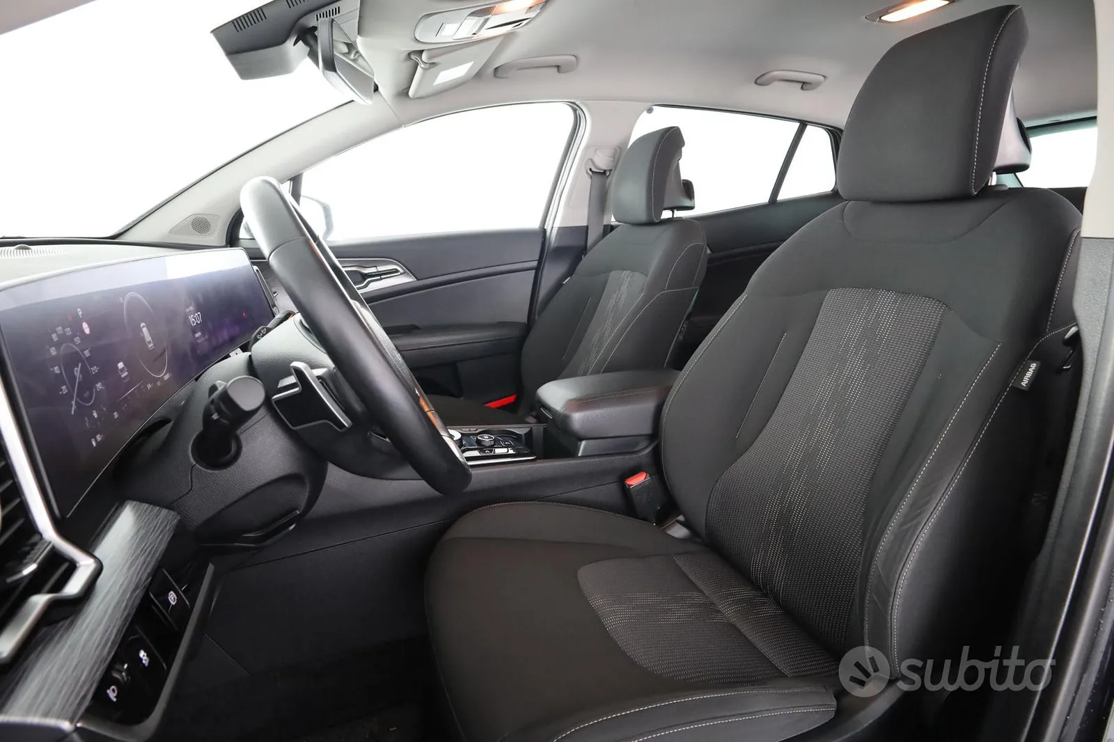 Kia Sportage 2023 photo 2