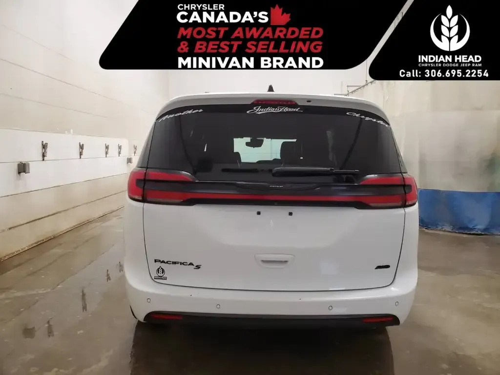 Chrysler Pacifica 2023 photo 5