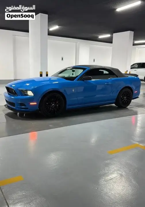 Ford Mustang 2014 photo 2