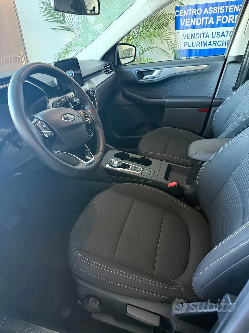 Ford Kuga 2021 photo 4