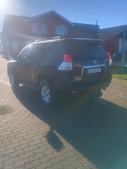 Toyota Land Cruiser 2010 photo 4