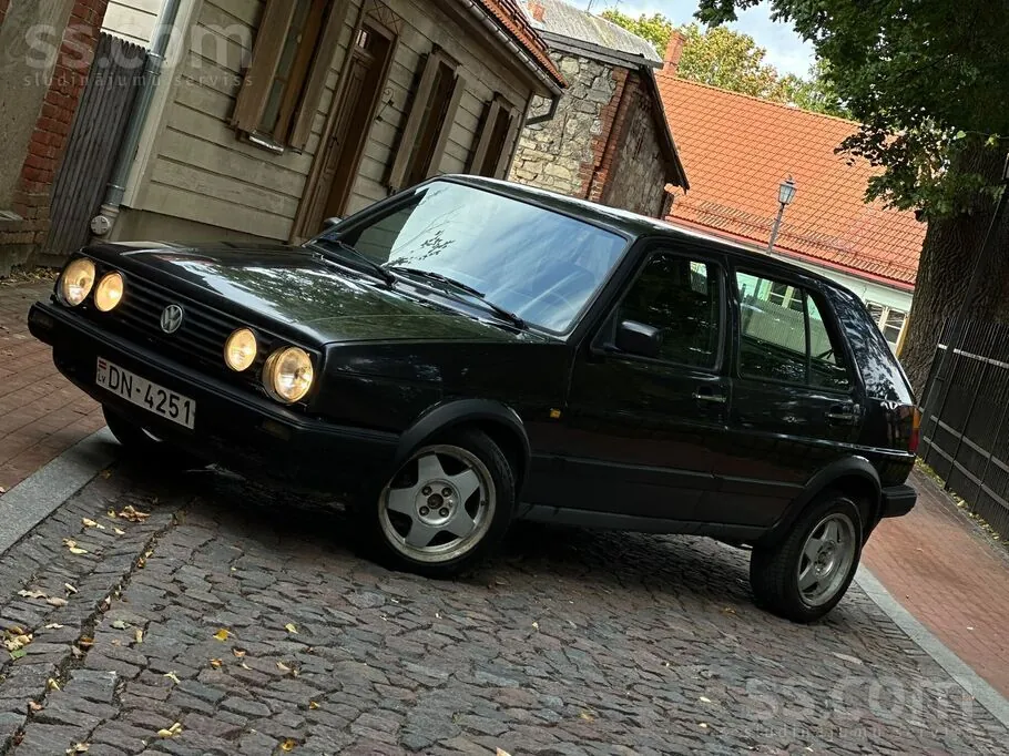Volkswagen Golf 2 1991 photo 2