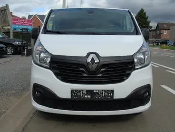 Renault Trafic 2019 photo 3