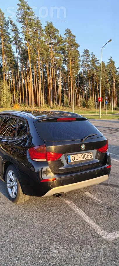 BMW X1 2010 photo 4