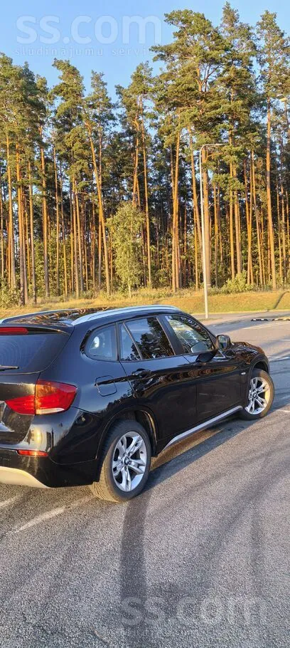 BMW X1 2010 photo 3