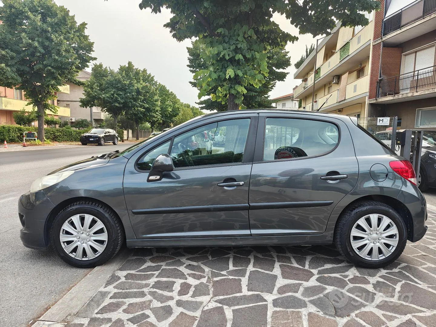 Peugeot 207 2010 photo 5