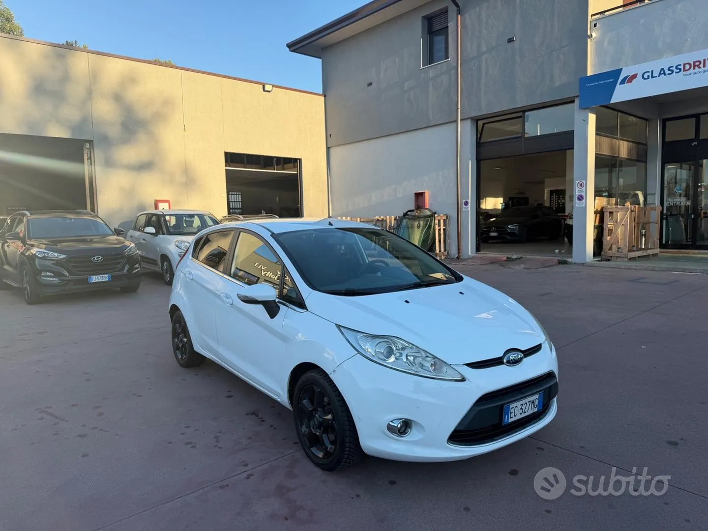 Ford Fiesta 2010 photo 3