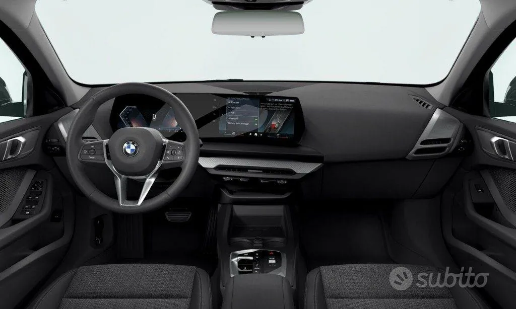 BMW 1 Series photo 3