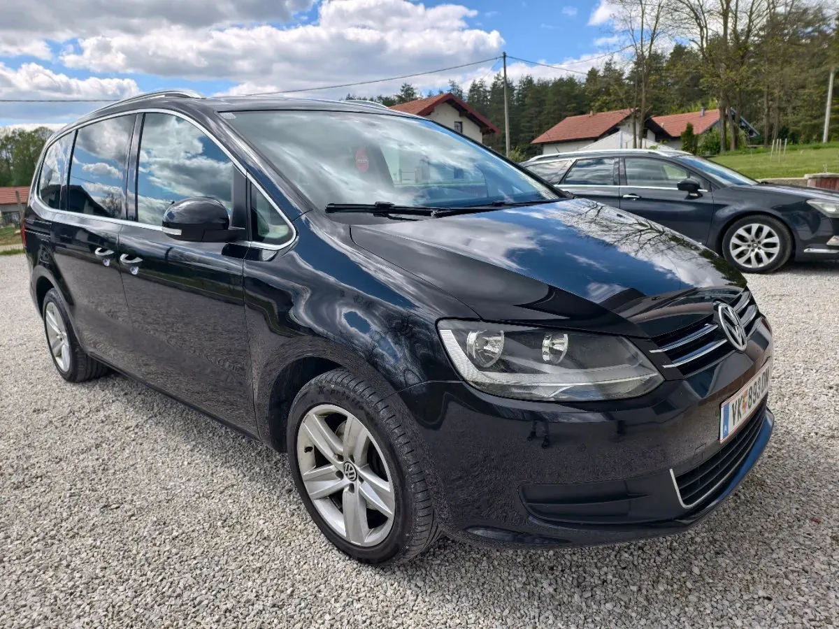 Volkswagen Sharan 2011 photo 2