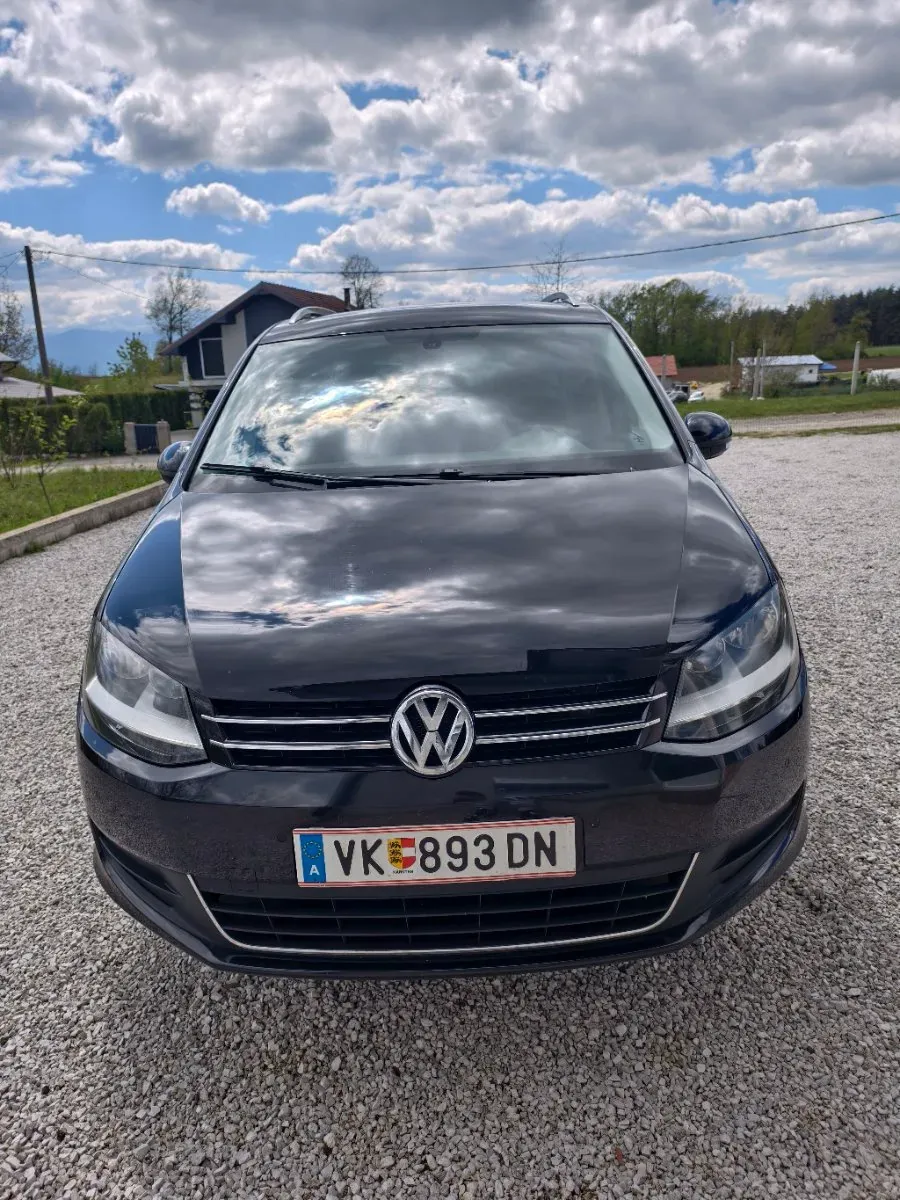 Volkswagen Sharan 2011 photo 3