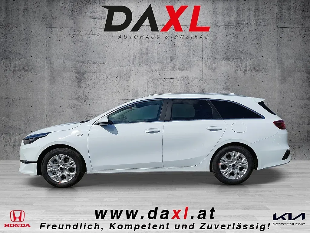 Kia Ceed 2023 photo 3