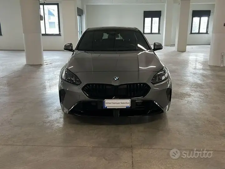 BMW 1 Series 2025 photo 5