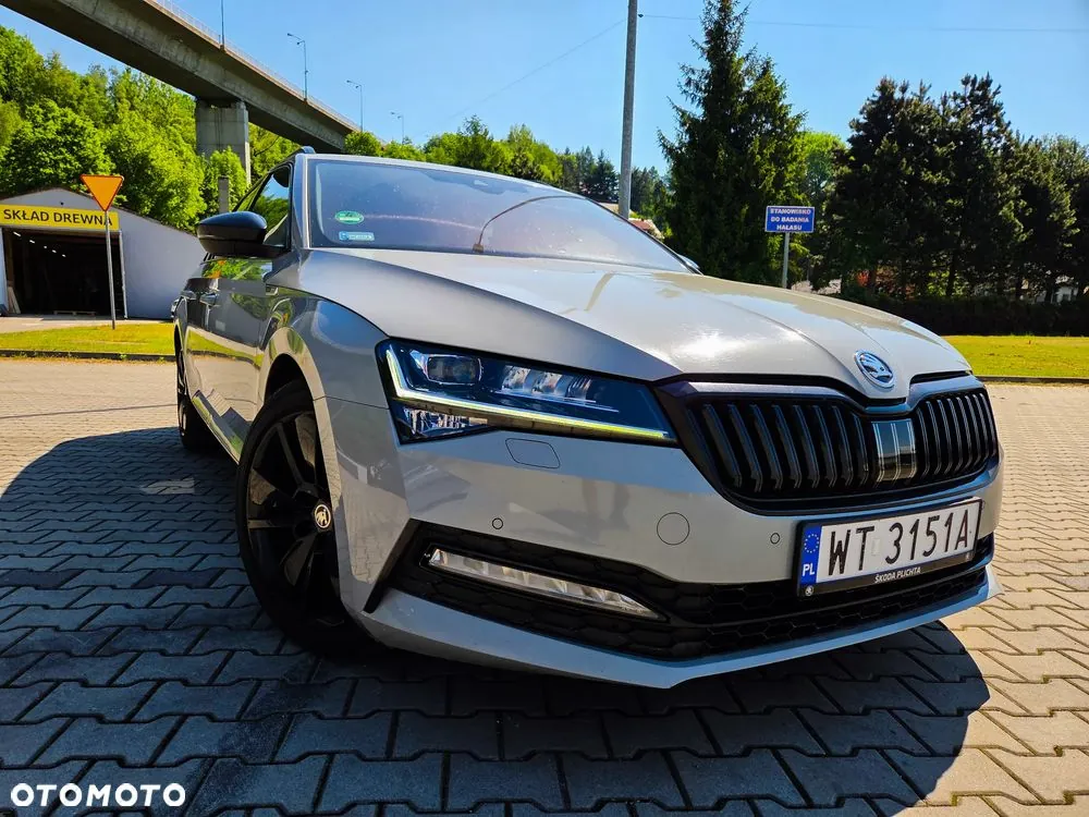 Skoda Superb 2019 photo 2