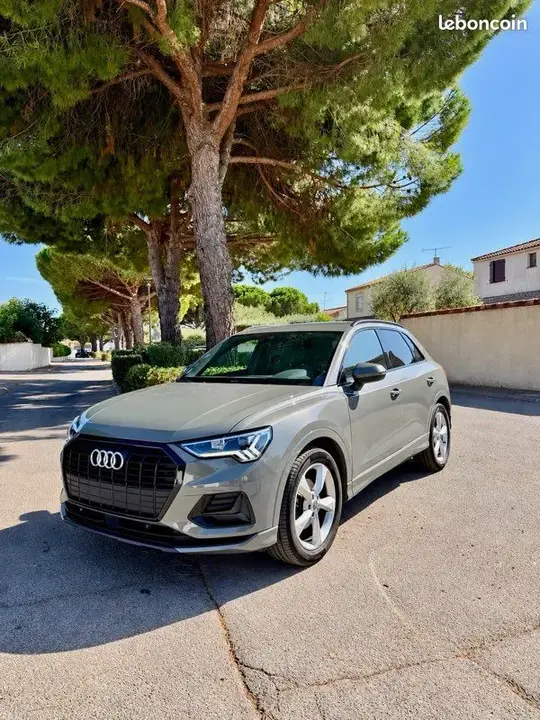 Audi Q3 2020 photo 2