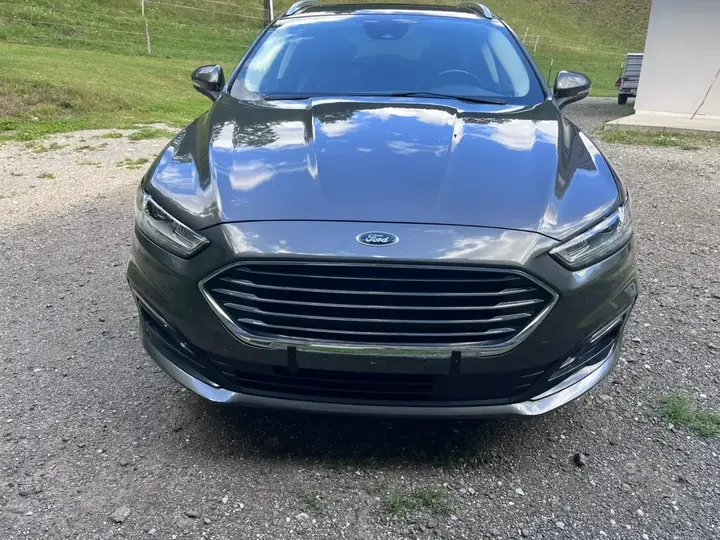 Ford Mondeo 2021 photo 2