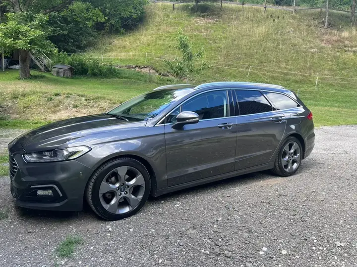 Ford Mondeo 2021 photo 3