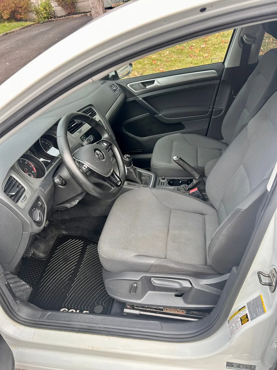Volkswagen Golf 2015 photo 5