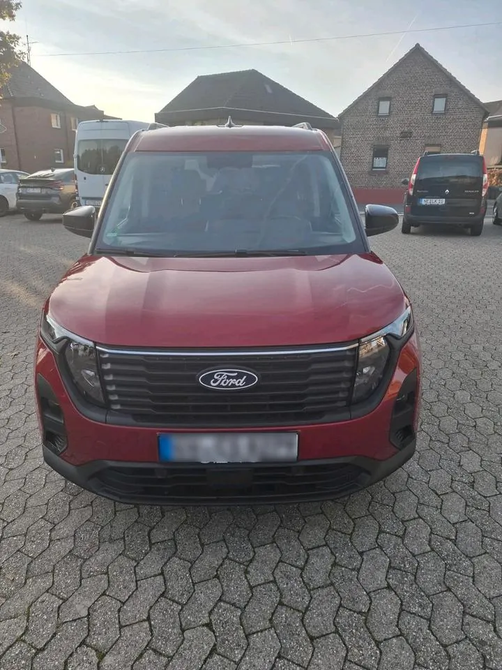 Ford Tourneo Courier