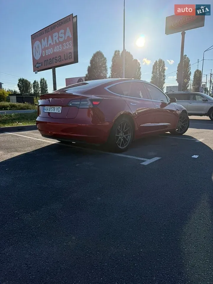 Tesla Model 3 2019 photo 5