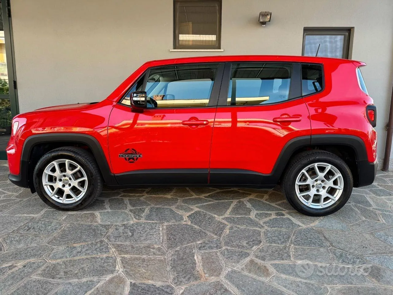 Jeep Renegade 2022 photo 2