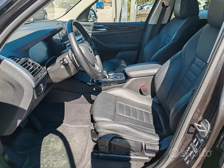 BMW X3 2022 photo 4