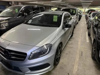 Mercedes-Benz A 180 2015 photo 4