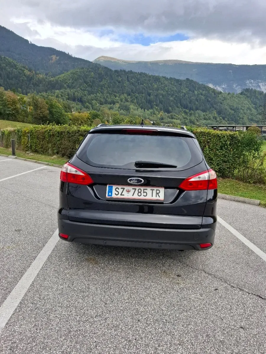 Ford Focus 2014 photo 2