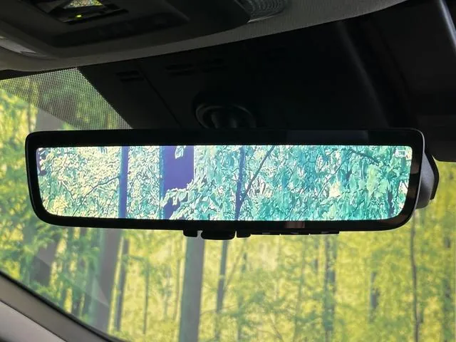 Toyota Prius 2023 photo 5