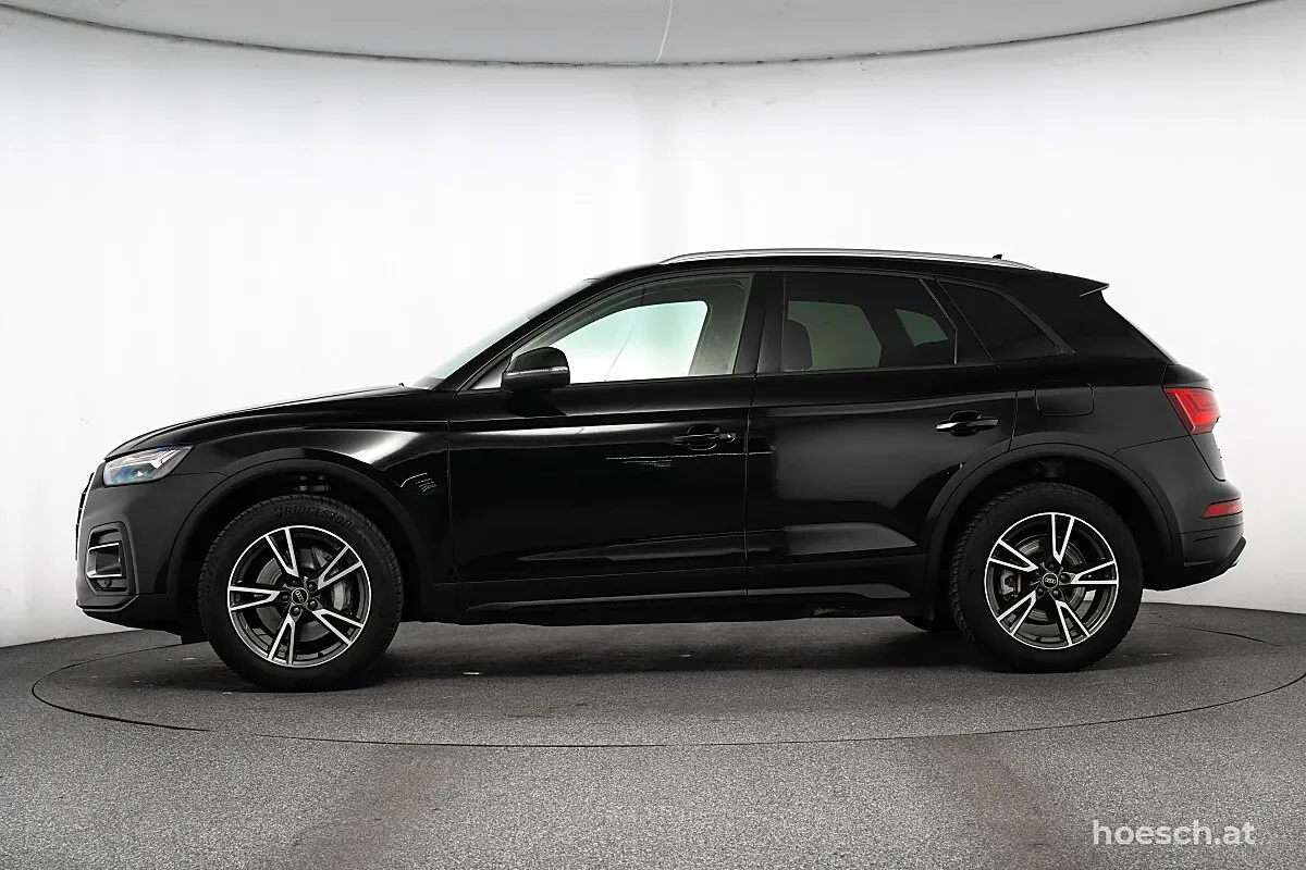 Audi Q5 2023 photo 3