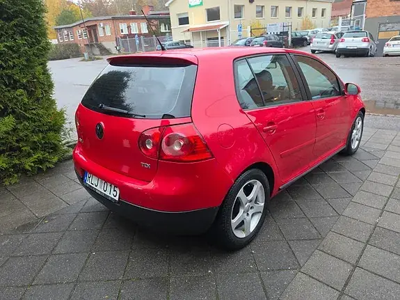 Volkswagen Golf 5 2008 photo 4