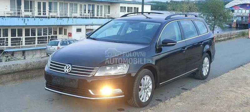 Volkswagen Passat 2013 photo 2