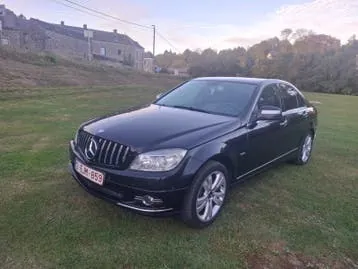 Mercedes-Benz C200