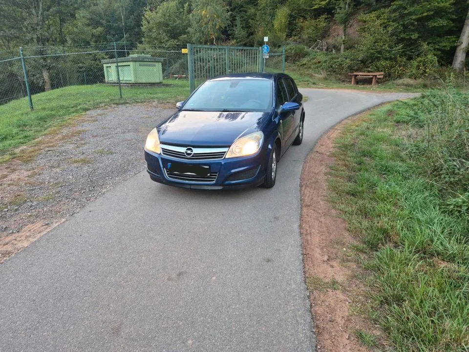Opel Astra H