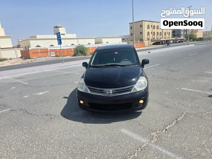 Nissan Tiida 2012 photo 5