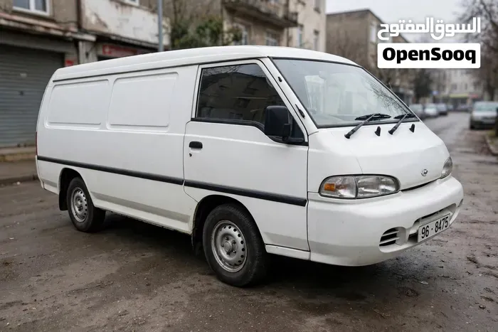 Hyundai H 100