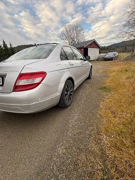 Mercedes-Benz C200 2007 photo 5