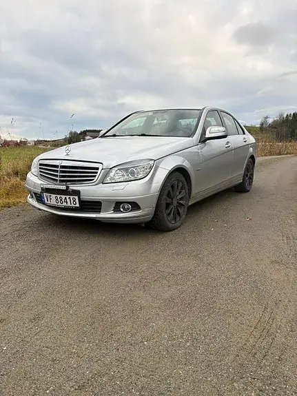 Mercedes-Benz C200 2007 photo 4