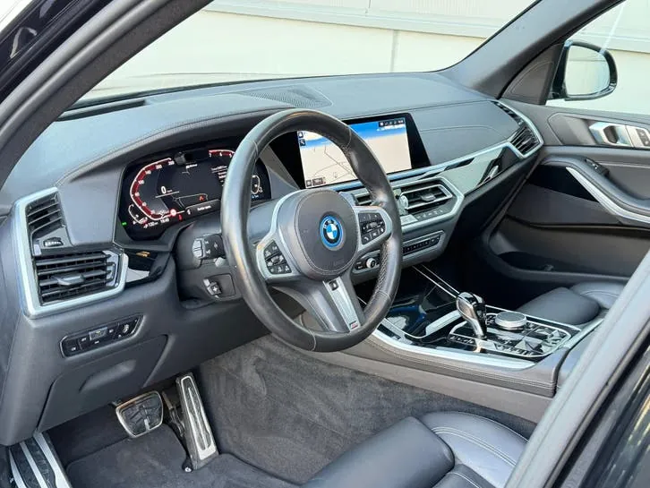 BMW X5 2022 photo 2