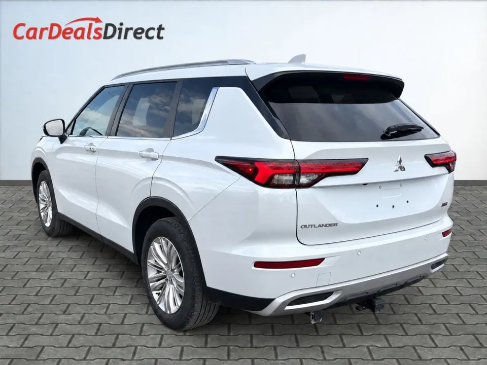 Mitsubishi Outlander 2022 photo 5