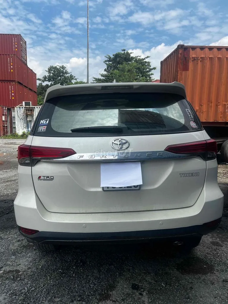 Toyota Fortuner 2017 photo 4