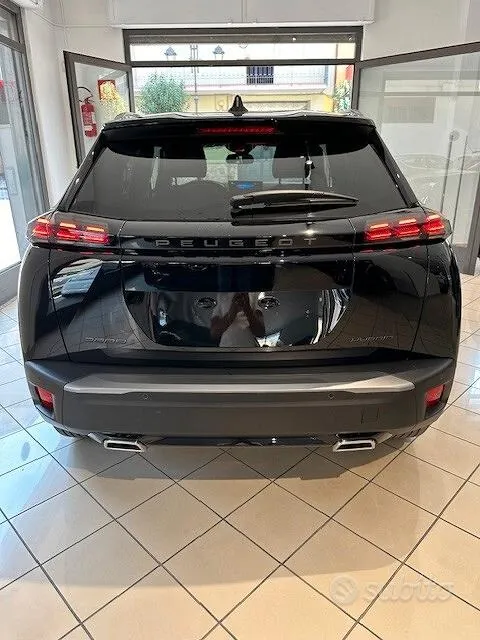 Peugeot 2008 2025 photo 5