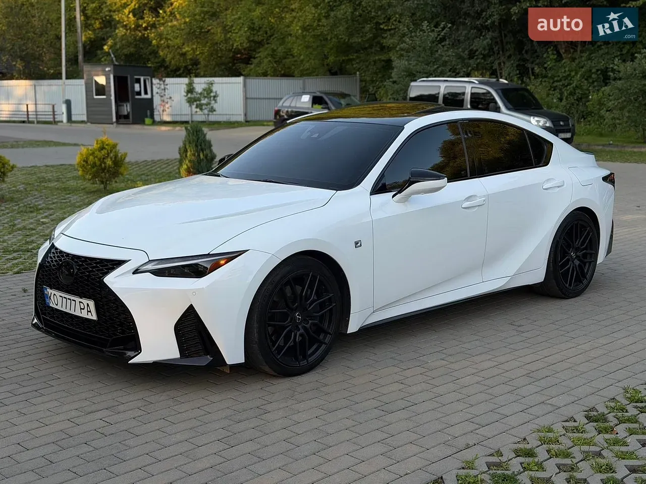 Lexus Is 2023 photo 5