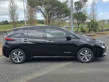Nissan Leaf 2019 photo 5