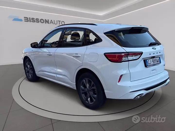 Ford Kuga 2022 photo 3