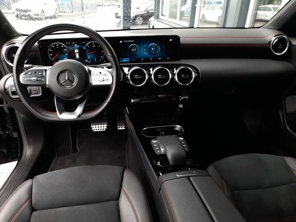 Mercedes-Benz Cla 2023 photo 3