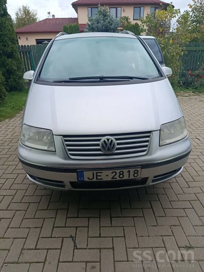 Volkswagen Sharan 2007 photo 2