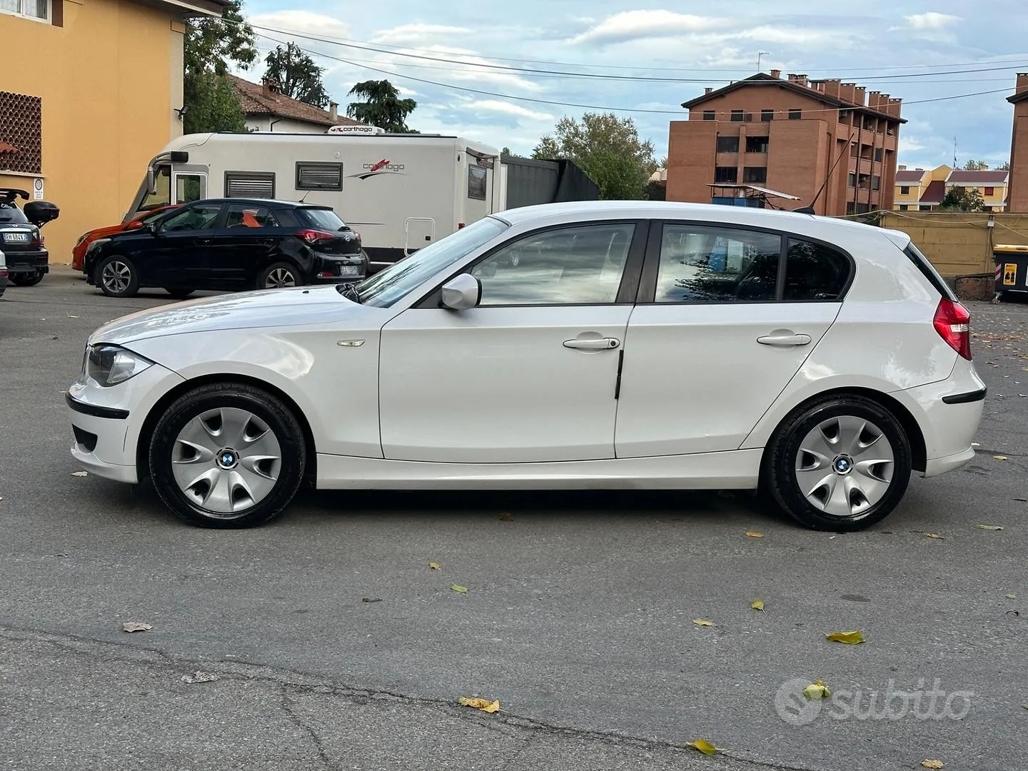 BMW 116I 2011 photo 4