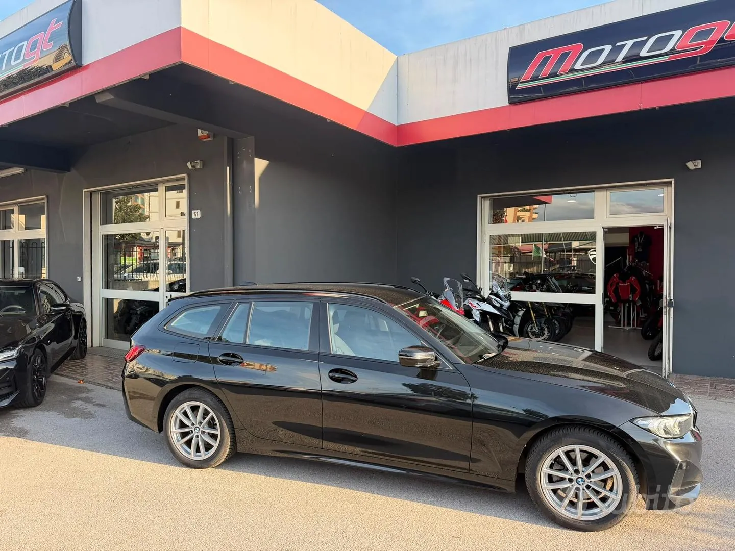 BMW 320D 2023 photo 5