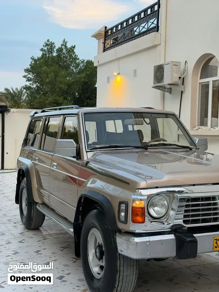 Nissan Patrol 1997 photo 2